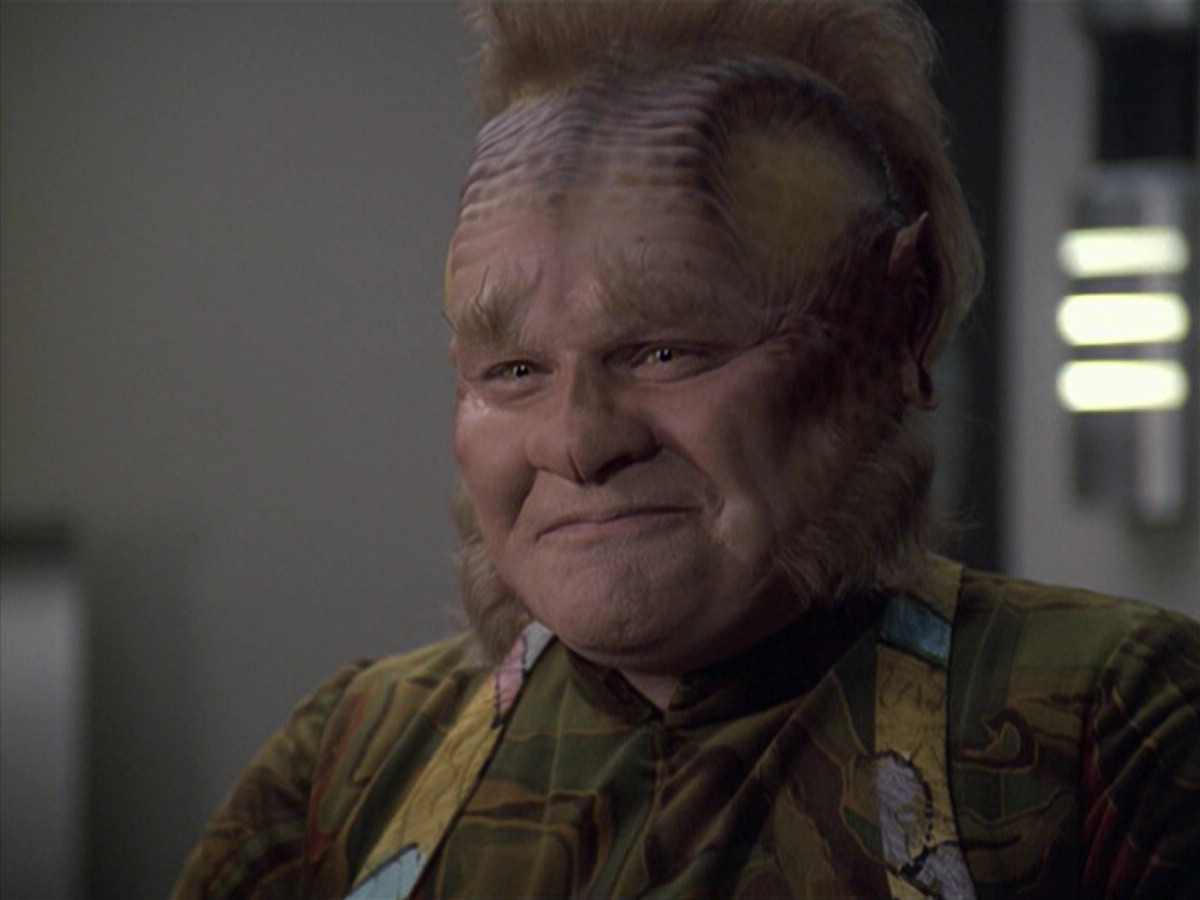 extant_StarTrek_VOY_6x06-Riddles_03640.jpg