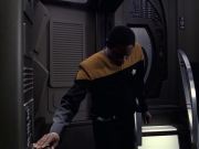 Filename=extant_StarTrek_VOY_6x06-Riddles_00199.jpg
Filesize=154KiB
Dimensions=1200x900
Date added=Dec 27, 2019 extant_StarTrek_VOY_6x06-Riddles_00199.jpg