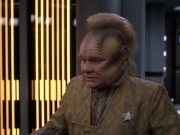 extant_StarTrek_VOY_6x06-Riddles_00521.jpg