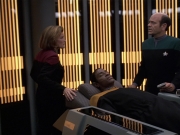 extant_StarTrek_VOY_6x06-Riddles_00540.jpg
