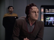 extant_StarTrek_VOY_6x06-Riddles_00647.jpg