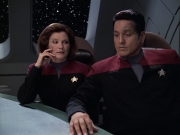 Filename=extant_StarTrek_VOY_6x06-Riddles_00666.jpg
Filesize=167KiB
Dimensions=1200x900
Date added=Dec 27, 2019 extant_StarTrek_VOY_6x06-Riddles_00666.jpg