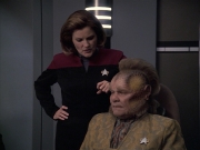Filename=extant_StarTrek_VOY_6x06-Riddles_00727.jpg
Filesize=161KiB
Dimensions=1200x900
Date added=Dec 27, 2019 extant_StarTrek_VOY_6x06-Riddles_00727.jpg