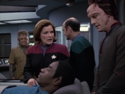 extant_StarTrek_VOY_6x06-Riddles_00823.jpg