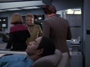 extant_StarTrek_VOY_6x06-Riddles_00830.jpg