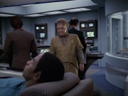 extant_StarTrek_VOY_6x06-Riddles_00832.jpg