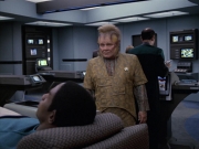 extant_StarTrek_VOY_6x06-Riddles_00836.jpg