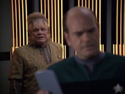 extant_StarTrek_VOY_6x06-Riddles_00869.jpg
