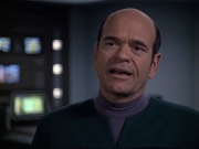 extant_StarTrek_VOY_6x06-Riddles_00882.jpg