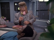 extant_StarTrek_VOY_6x06-Riddles_00967.jpg