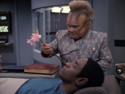 extant_StarTrek_VOY_6x06-Riddles_00976.jpg