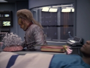 extant_StarTrek_VOY_6x06-Riddles_00983.jpg