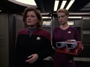 extant_StarTrek_VOY_6x06-Riddles_01177.jpg