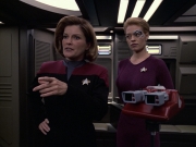 extant_StarTrek_VOY_6x06-Riddles_01199.jpg
