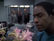 extant_StarTrek_VOY_6x06-Riddles_01379.jpg