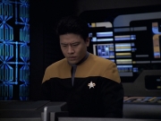 extant_StarTrek_VOY_6x06-Riddles_01588.jpg