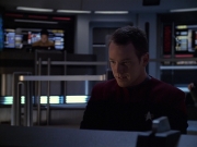 extant_StarTrek_VOY_6x06-Riddles_01614.jpg