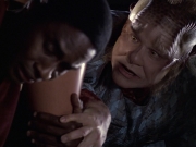 extant_StarTrek_VOY_6x06-Riddles_01635.jpg