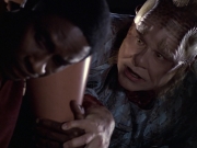 extant_StarTrek_VOY_6x06-Riddles_01636.jpg
