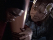 extant_StarTrek_VOY_6x06-Riddles_01641.jpg