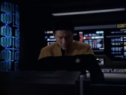 extant_StarTrek_VOY_6x06-Riddles_01651.jpg