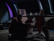 extant_StarTrek_VOY_6x06-Riddles_01682.jpg