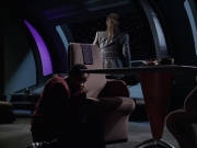 extant_StarTrek_VOY_6x06-Riddles_01691.jpg