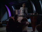 extant_StarTrek_VOY_6x06-Riddles_01694.jpg