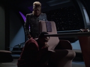 extant_StarTrek_VOY_6x06-Riddles_01706.jpg