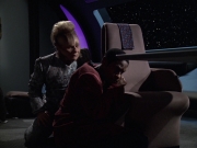 extant_StarTrek_VOY_6x06-Riddles_01710.jpg
