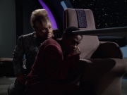 extant_StarTrek_VOY_6x06-Riddles_01718.jpg