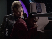 extant_StarTrek_VOY_6x06-Riddles_01731.jpg
