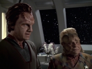 extant_StarTrek_VOY_6x06-Riddles_01769.jpg