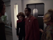 extant_StarTrek_VOY_6x06-Riddles_01818.jpg