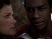 extant_StarTrek_VOY_6x06-Riddles_01876.jpg