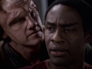 extant_StarTrek_VOY_6x06-Riddles_01899.jpg