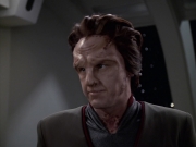 extant_StarTrek_VOY_6x06-Riddles_01903.jpg