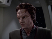 extant_StarTrek_VOY_6x06-Riddles_01904.jpg