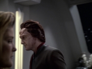 extant_StarTrek_VOY_6x06-Riddles_01913.jpg