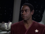 extant_StarTrek_VOY_6x06-Riddles_01930.jpg