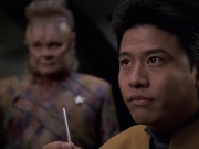 extant_StarTrek_VOY_6x06-Riddles_01967.jpg