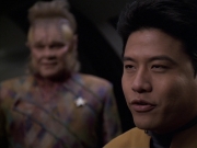 extant_StarTrek_VOY_6x06-Riddles_01978.jpg