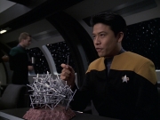 extant_StarTrek_VOY_6x06-Riddles_01990.jpg