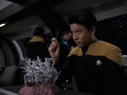 extant_StarTrek_VOY_6x06-Riddles_01992.jpg