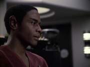 extant_StarTrek_VOY_6x06-Riddles_02013.jpg