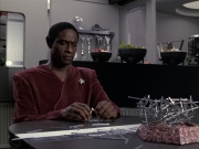 Filename=extant_StarTrek_VOY_6x06-Riddles_02054.jpg
Filesize=195KiB
Dimensions=1200x900
Date added=Dec 27, 2019 extant_StarTrek_VOY_6x06-Riddles_02054.jpg