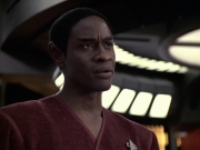 extant_StarTrek_VOY_6x06-Riddles_02132.jpg