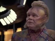 extant_StarTrek_VOY_6x06-Riddles_02138.jpg