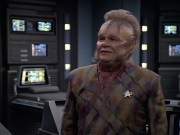 extant_StarTrek_VOY_6x06-Riddles_02151.jpg