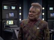 extant_StarTrek_VOY_6x06-Riddles_02153.jpg